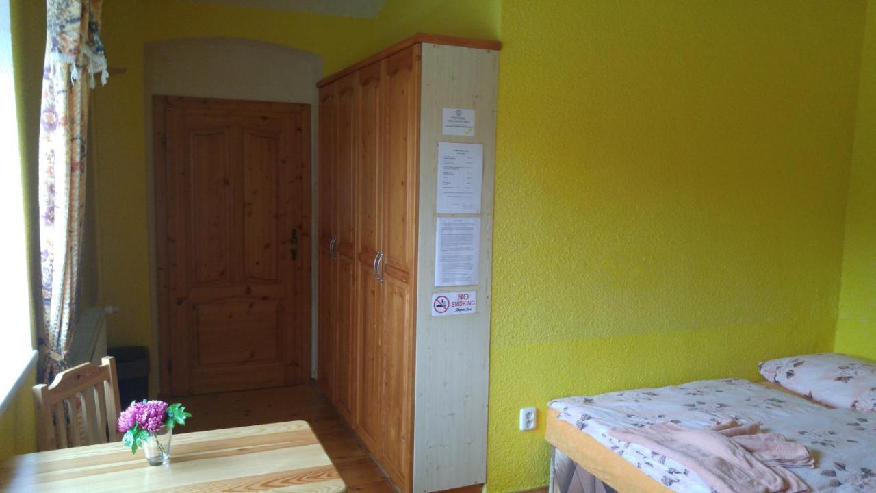 Penzion Apartmany Becov Bečov nad Teplou Eksteriør bilde